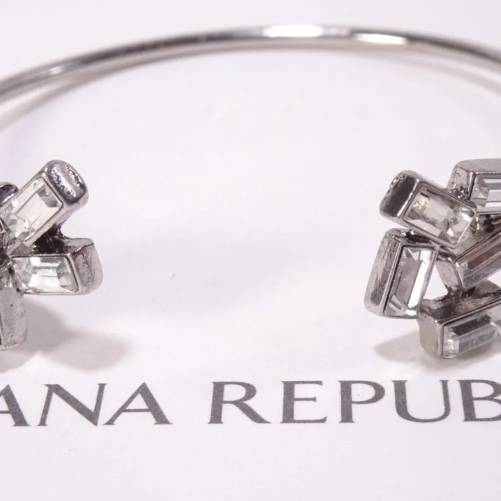 Banana Republic Crystal Baguette Ice Princess Cuff Bracelet NWT 45 - Picture 15 of 15